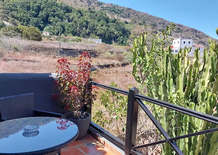 Rustikale Mit Balkon Und Meerblick Lägenhet